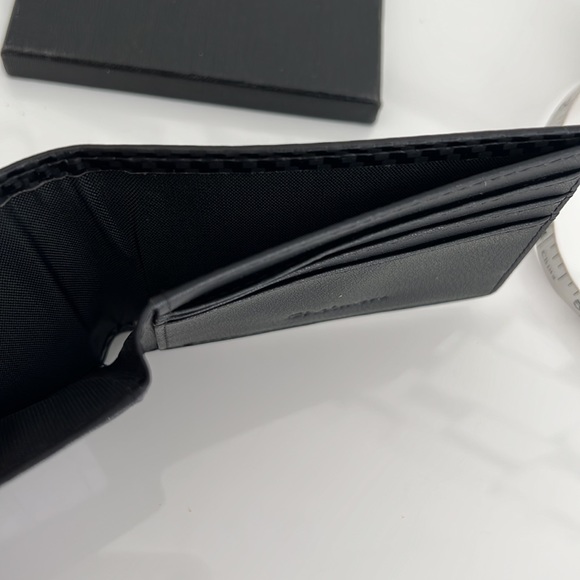 Chelmon Wallet RFID Blocking - Picture 5 of 9